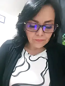 Snapshot of Natasha_milf__ chatting on 03-15-25, 12:15 Natasha milf online show from 03-15-25, 12:15