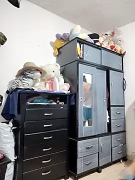 Natasha milf   online show from 11-02-25, 02:11