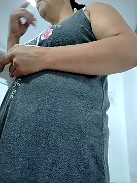 Natasha milf   online show from 03-27-26, 01:01