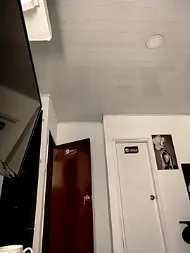 Natasha milf   online show from 02-10-26, 12:59