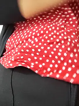 Natasha milf   online show from 11-13-25, 12:42