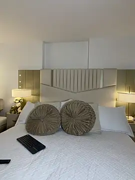  laura 02 online show from 03-20-26, 07:04