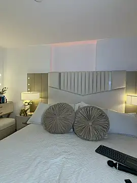  laura 02 online show from 03-13-26, 08:25