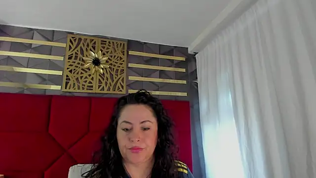 hanny milf online show from 06-17-26, 11:42
