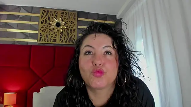 hanny milf online show from 06-20-26, 12:10