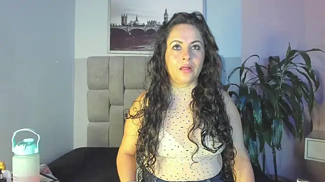 hanny milf online show from 09-16-25, 11:33