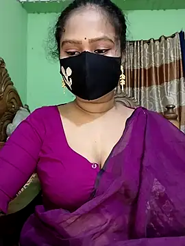 Snapshot of Idhika_Paul chatting on 03-21-25, 05:23 Idhika Paul online show from 03-21-25, 05:23