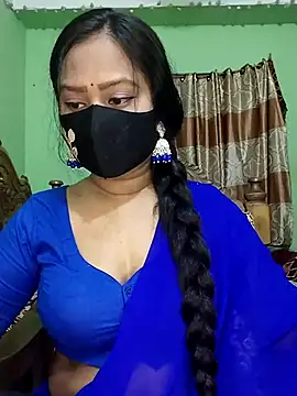 Snapshot of Idhika_Paul chatting on 03-14-25, 06:18 Idhika Paul online show from 03-14-25, 06:18