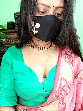 Idhika Paul online show from 01-14-26, 03:26