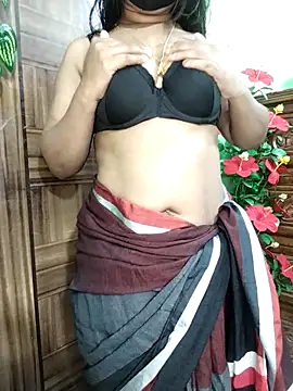 Idhika Paul online show from 12-21-25, 10:39