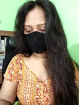 Snapshot of Idhika_Paul chatting on 09-25-25, 01:06 Idhika Paul online show from 09-25-25, 01:06