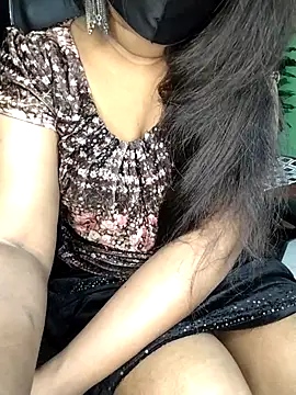 Idhika Paul online show from 11-12-25, 05:28