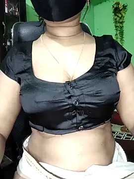 Idhika Paul online show from 04-24-26, 05:04