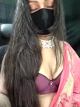 Snapshot of Idhika_Paul chatting on 09-21-25, 01:16 Idhika Paul online show from 09-21-25, 01:16