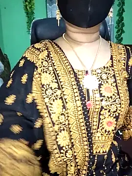 Snapshot of Idhika_Paul chatting on 10-12-25, 01:12 Idhika Paul online show from 10-12-25, 01:12