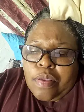 Snapshot of HOTSUGARX5 chatting on 12-27-24, 09:43 HOTSUGARX5 online show from 12-27-24, 09:43