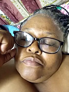 Snapshot of HOTSUGARX5 chatting on 12-27-24, 12:07 HOTSUGARX5 online show from 12-27-24, 12:07