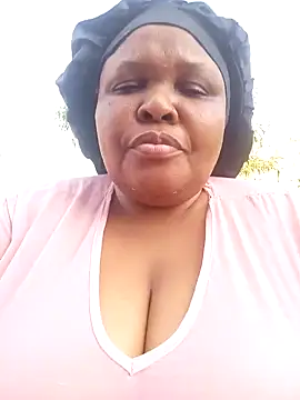 Snapshot of HOTSUGARX5 chatting on 01-04-25, 03:39 HOTSUGARX5 online show from 01-04-25, 03:39