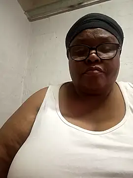 Snapshot of HOTSUGARX5 chatting on 03-22-25, 12:57 HOTSUGARX5 online show from 03-22-25, 12:57