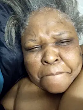 Snapshot of HOTSUGARX5 chatting on 09-13-25, 05:40 HOTSUGARX5 online show from 09-13-25, 05:40