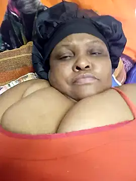 Snapshot of HOTSUGARX5 chatting on 01-13-25, 12:45 HOTSUGARX5 online show from 01-13-25, 12:45