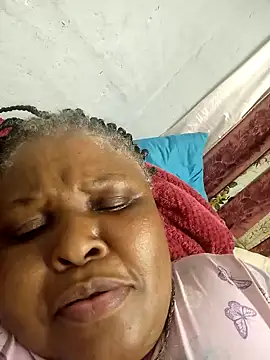 Snapshot of HOTSUGARX5 chatting on 12-28-24, 07:01 HOTSUGARX5 online show from 12-28-24, 07:01