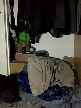 yourdirtysecret 23 online show from 11-22-25, 04:55