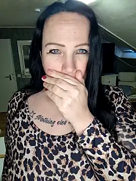 Black Angel24 online show from 02-10-26, 07:51