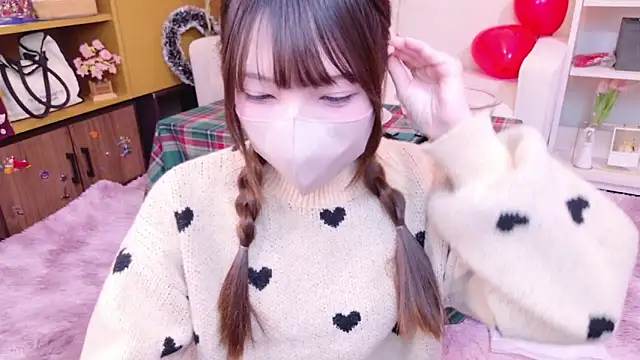 Snapshot of Naachan_ chatting on 02-13-25, 02:52 Naachan  online show from 02-13-25, 02:52