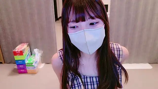 Snapshot of Naachan_ chatting on 12-13-24, 02:49 Naachan  online show from 12-13-24, 02:49