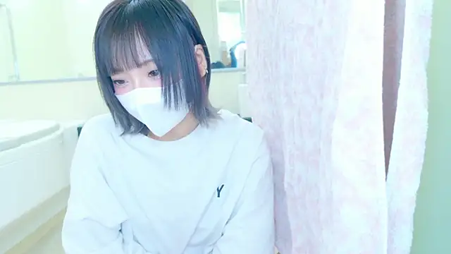 Snapshot of nyakotan chatting on 02-20-25, 12:04 nyakotan online show from 02-20-25, 12:04