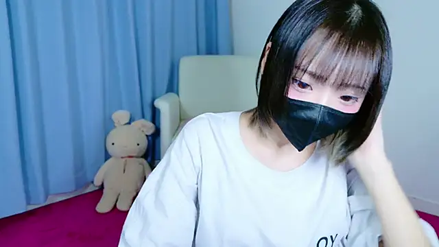 Snapshot of nyakotan chatting on 03-05-25, 12:33 nyakotan online show from 03-05-25, 12:33