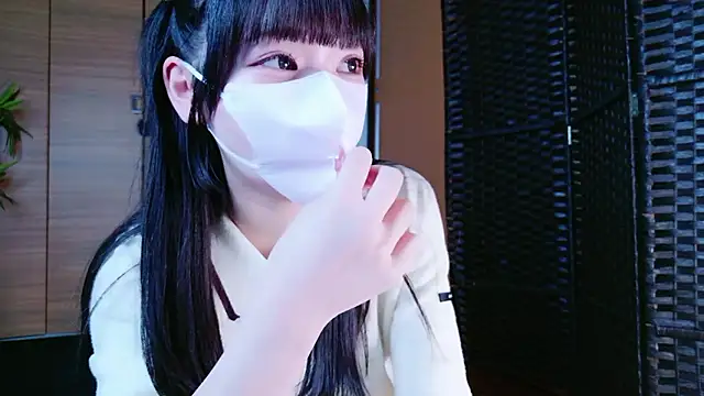 Snapshot of siorin_18 chatting on 10-03-25, 10:06 siorin 18 online show from 10-03-25, 10:06