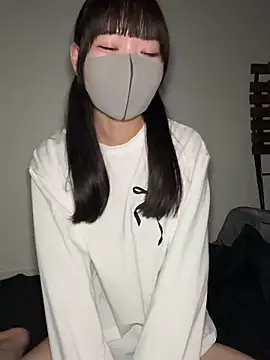 Snapshot of siorin_18 chatting on 10-04-25, 03:46 siorin 18 online show from 10-04-25, 03:46