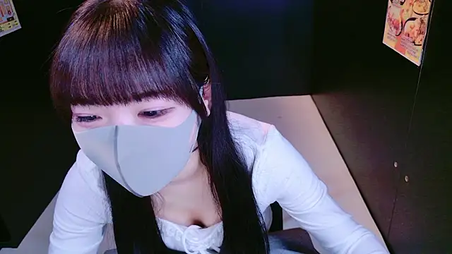 Snapshot of siorin_18 chatting on 10-19-25, 01:52 siorin 18 online show from 10-19-25, 01:52
