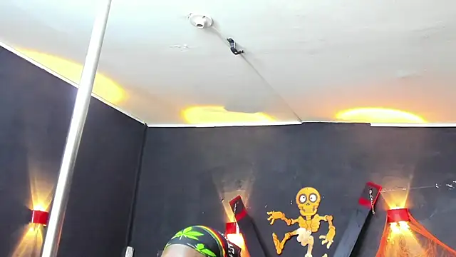 Terrance z online show from 10-27-25, 07:59