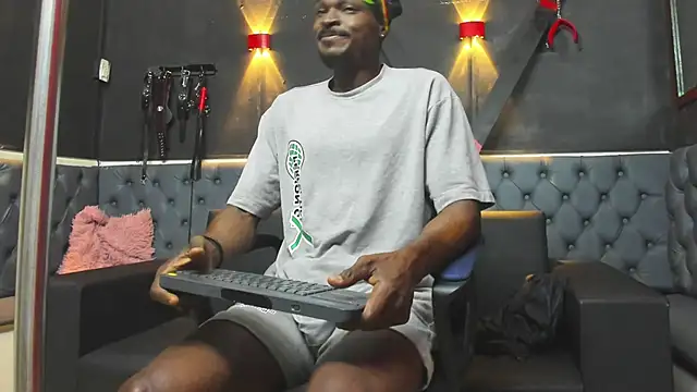 Terrance z online show from 11-19-25, 07:58