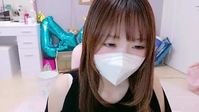 Yui-Ch online show from 11-27-25, 12:05