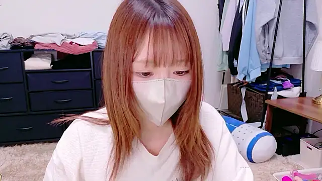 Yui-Ch online show from 04-30-26, 01:40