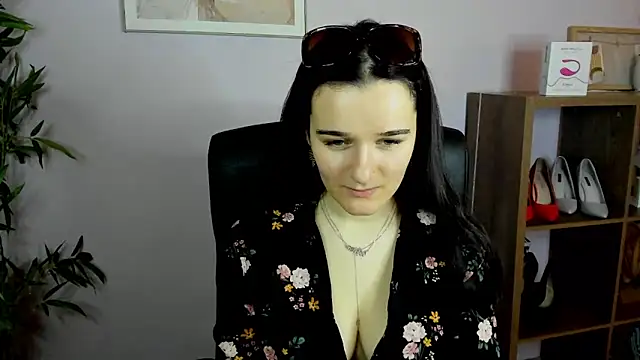 Snapshot of KateDelight chatting on 03-22-25, 07:36 KateDelight online show from 03-22-25, 07:36