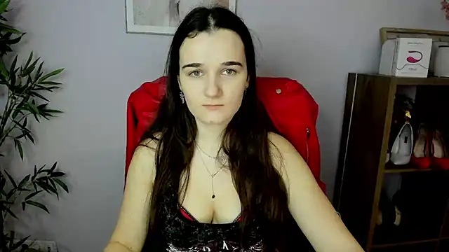 Snapshot of KateDelight chatting on 02-23-25, 07:33 KateDelight online show from 02-23-25, 07:33