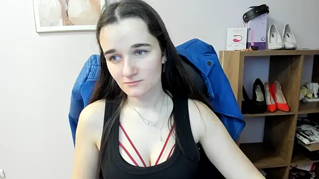 KateDelight online show from 04-18-26, 07:00