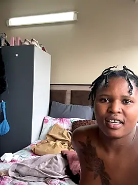 THEBUTTERNUT online show from 10-29-25, 01:32