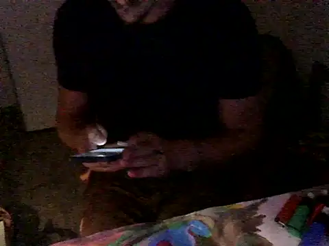 Snapshot of prcalek19 chatting on 10-18-25, 04:09 prcalek19 online show from 10-18-25, 04:09