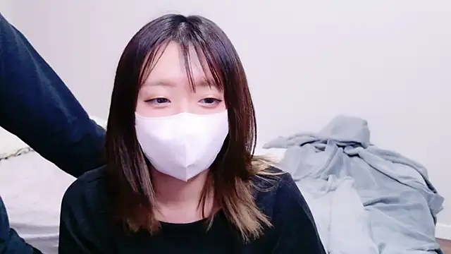 Snapshot of ayu_yu_xo chatting on 02-27-25, 03:59 ayu yu xo online show from 02-27-25, 03:59