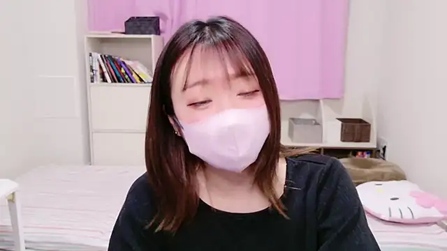 Snapshot of ayu_yu_xo chatting on 02-25-25, 01:32 ayu yu xo online show from 02-25-25, 01:32