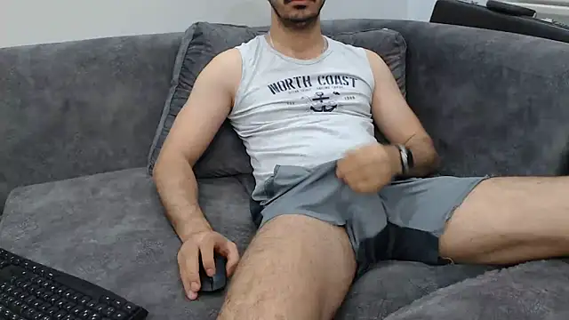 Snapshot of Naughtb0y chatting on 06-03-26, 12:00 Naughtb0y online show from 06-03-26, 12:00
