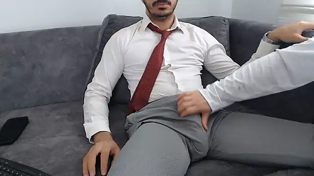 Snapshot of Naughtb0y chatting on 05-22-26, 10:24 Naughtb0y online show from 05-22-26, 10:24