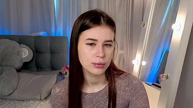 Milkissss online show from 03-28-26, 06:03