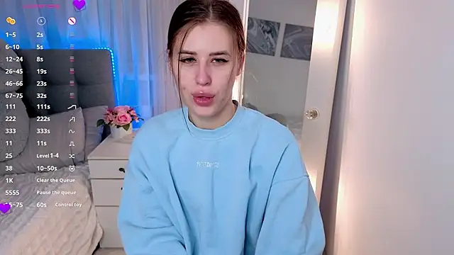 Milkissss online show from 03-25-26, 06:24